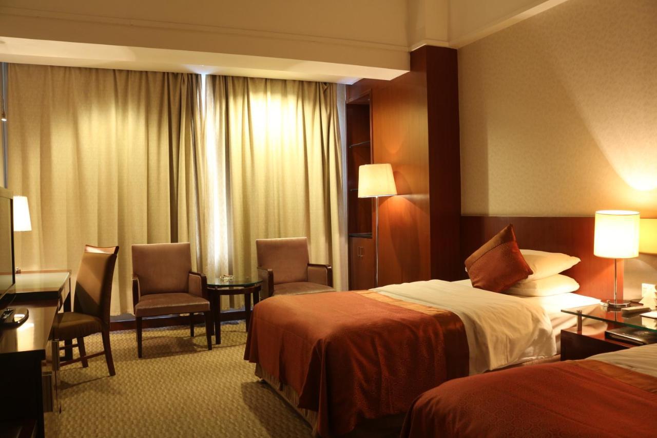 Hotel Jinling Jingyuan Plaza à Nankin Extérieur photo