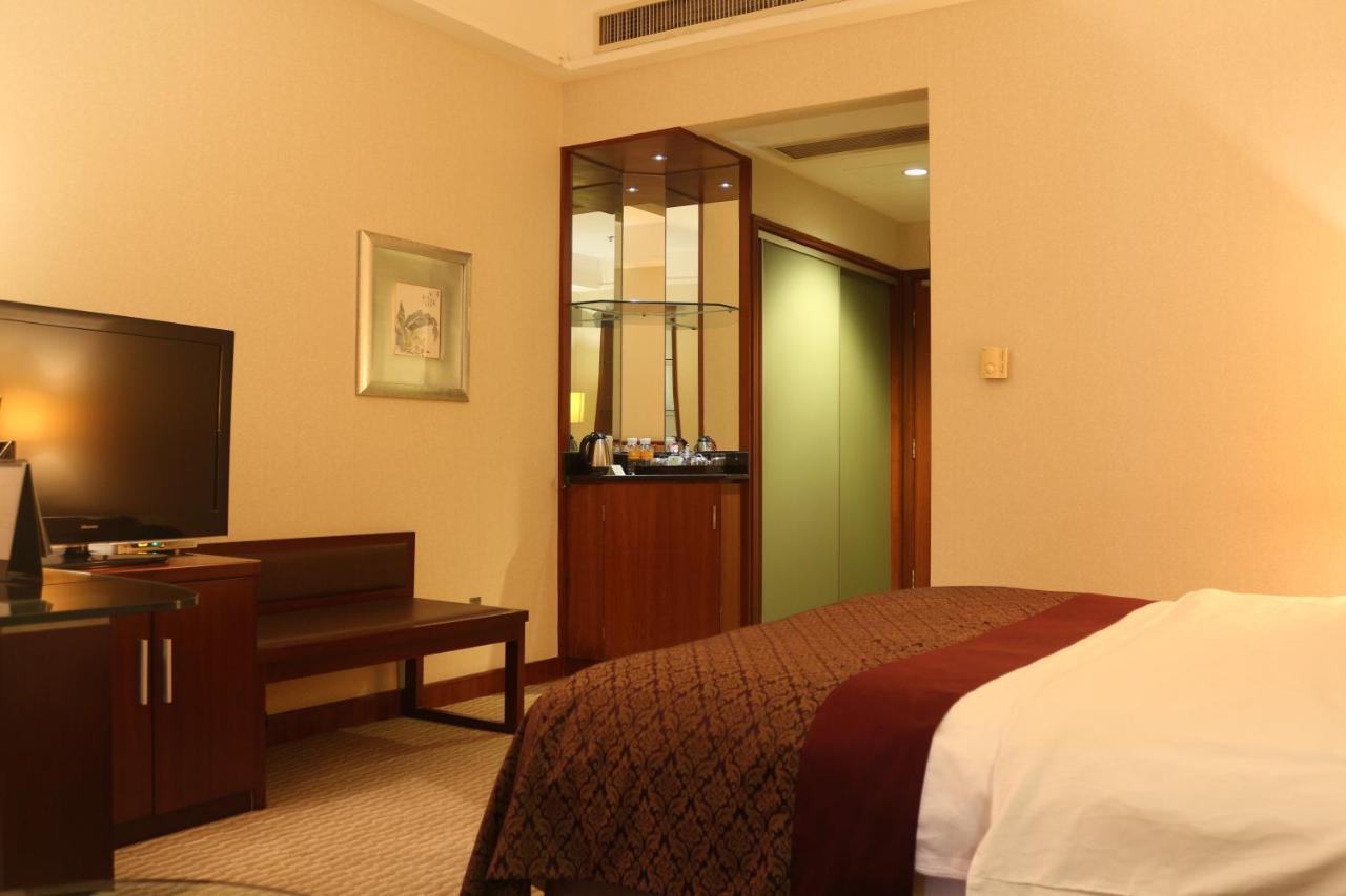 Hotel Jinling Jingyuan Plaza à Nankin Extérieur photo